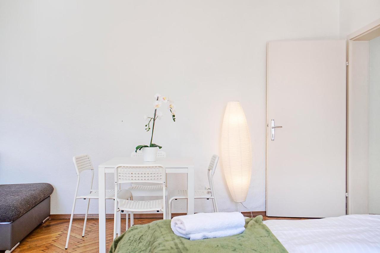 Apartment Spacious 2br Apt. Rennweg - Perfect For Longstays.