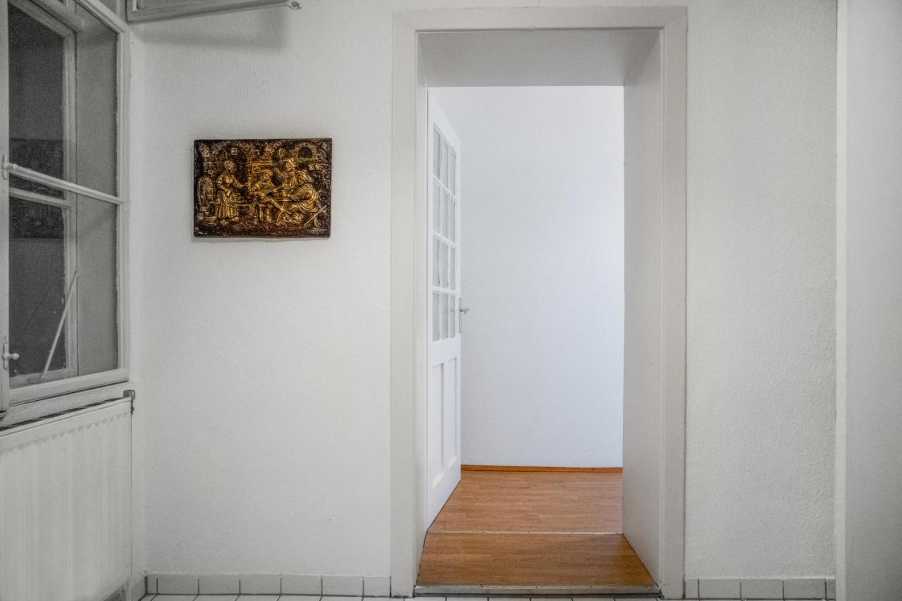 Apartment Spacious 2br Apt. Rennweg - Perfect For Longstays.